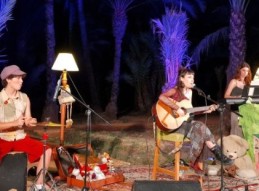 CONCIERTO J&Oacute;VENES CANTAUTORAS INA Y L&Uacute;A