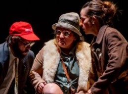 TEATRO: LA SABIDUR&Iacute;A DE LOS P&Aacute;JAROS