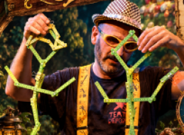 DEMETRIO NOS CUENTA UNA VERSI&Oacute;N DE HANSEL Y GRETEL.